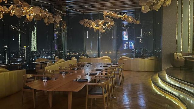 Skyline Restaurant Avani+ Bangkok